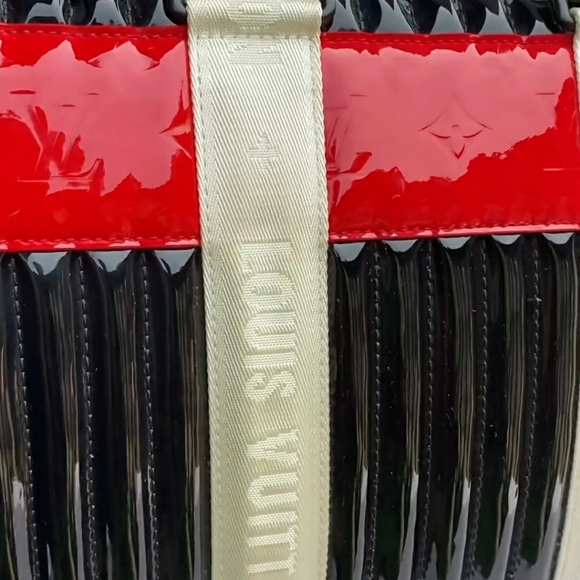 Louis Vuitton Monogram Mirror Neo Porte - Picture 7 of 17